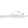 Men's Low-Top Sneakers B38109