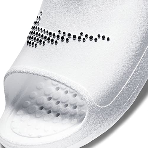 Men's Low-Top Sneakers B38109