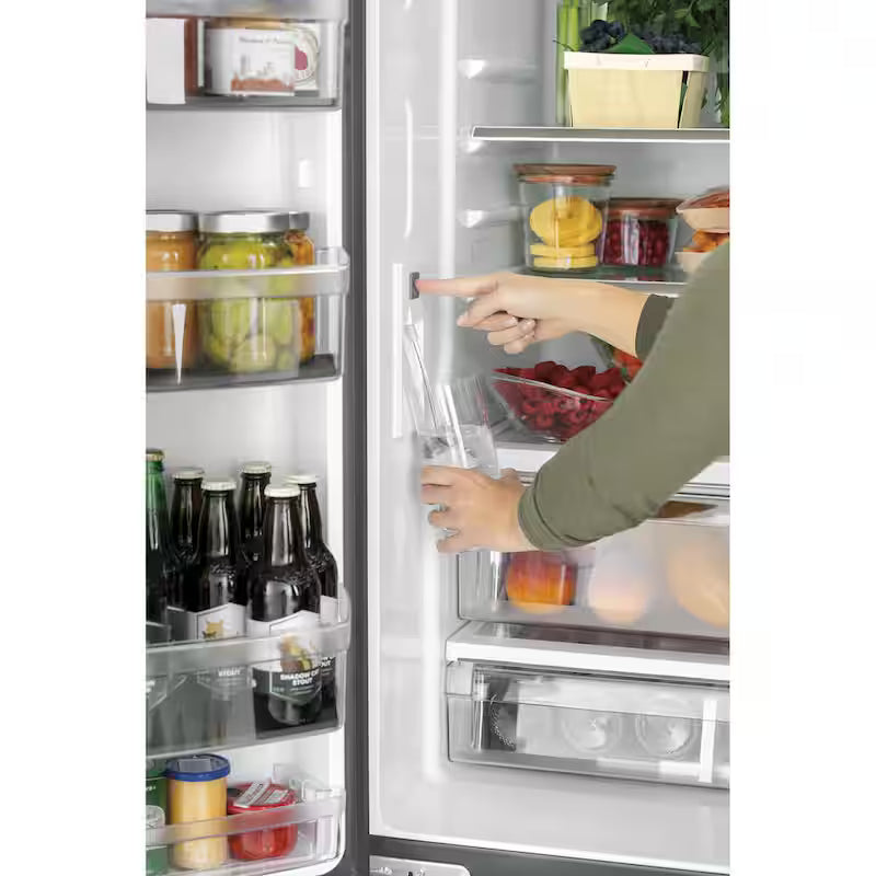 Counter Depth French Door Refrigerator I8682