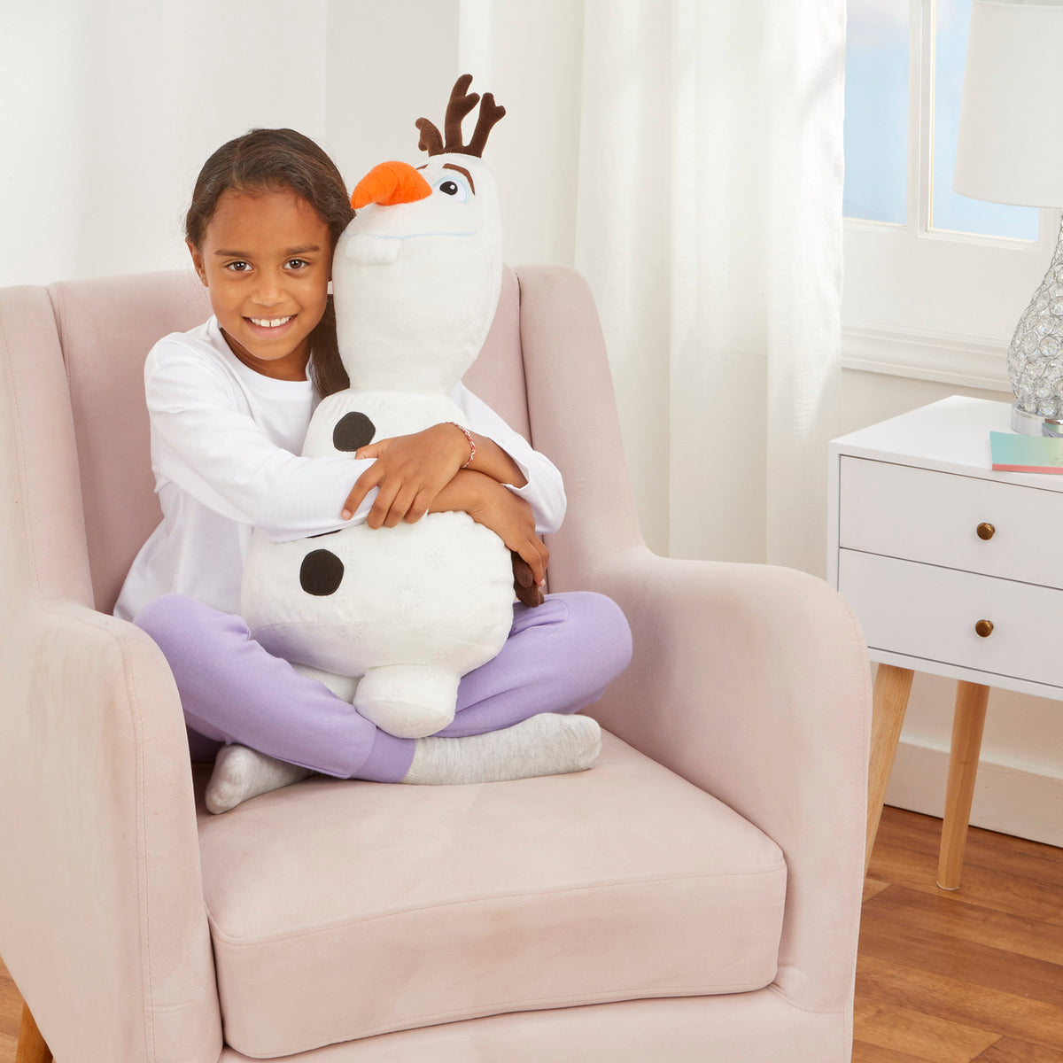 White Plush Pillow Buddy B598986