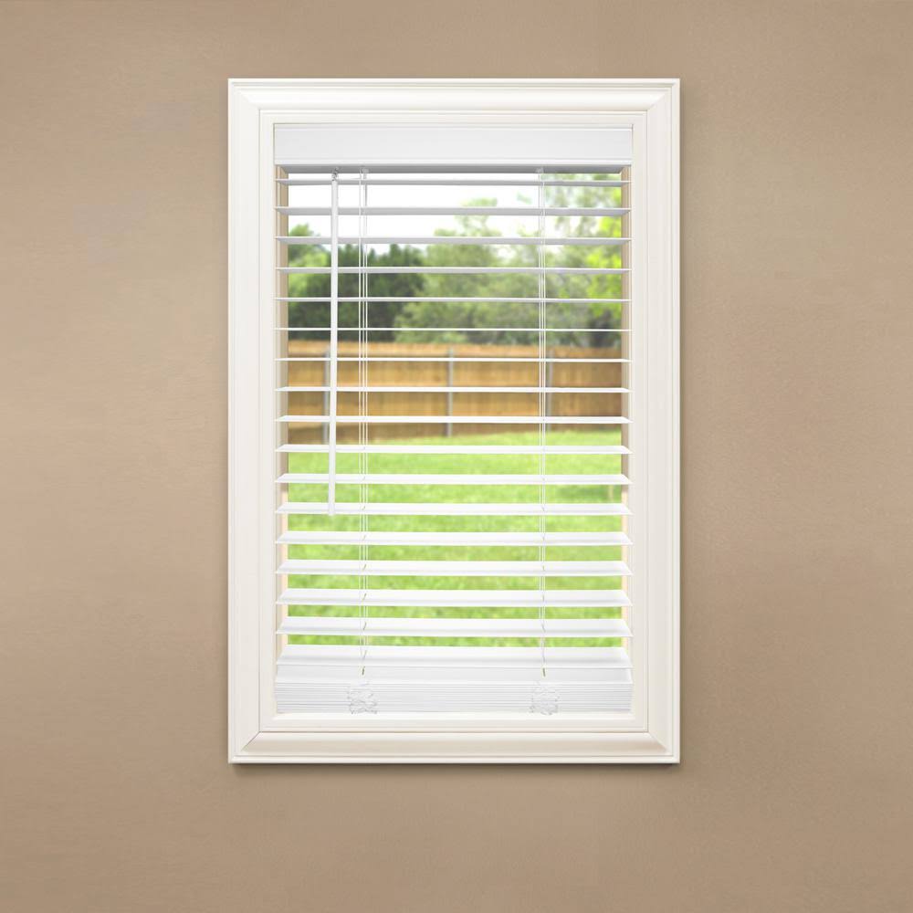 White Cordless Faux Wood Blind T1801